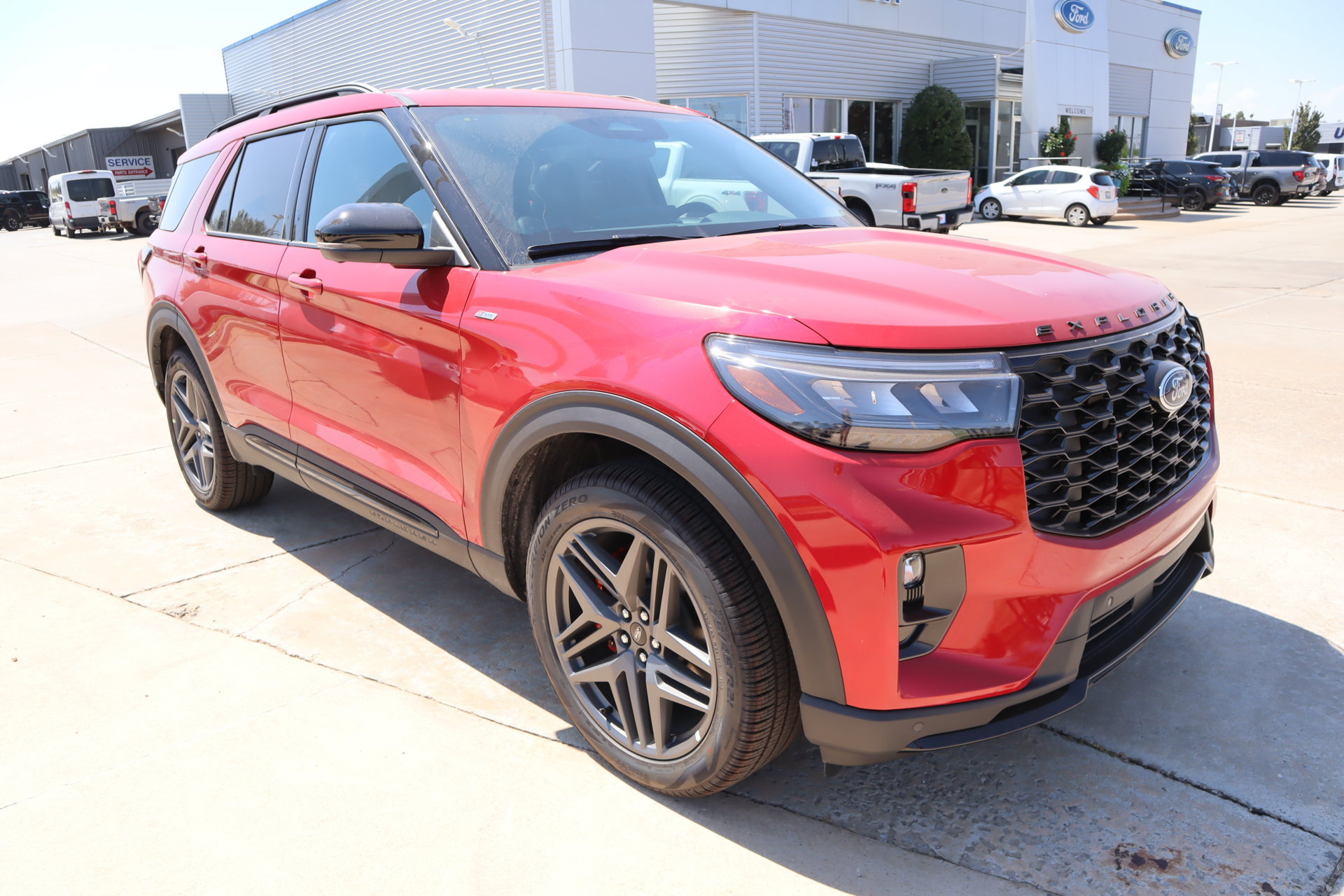 New 2026 Ford Explorer ST-Line w/ ST-Line Street Pack