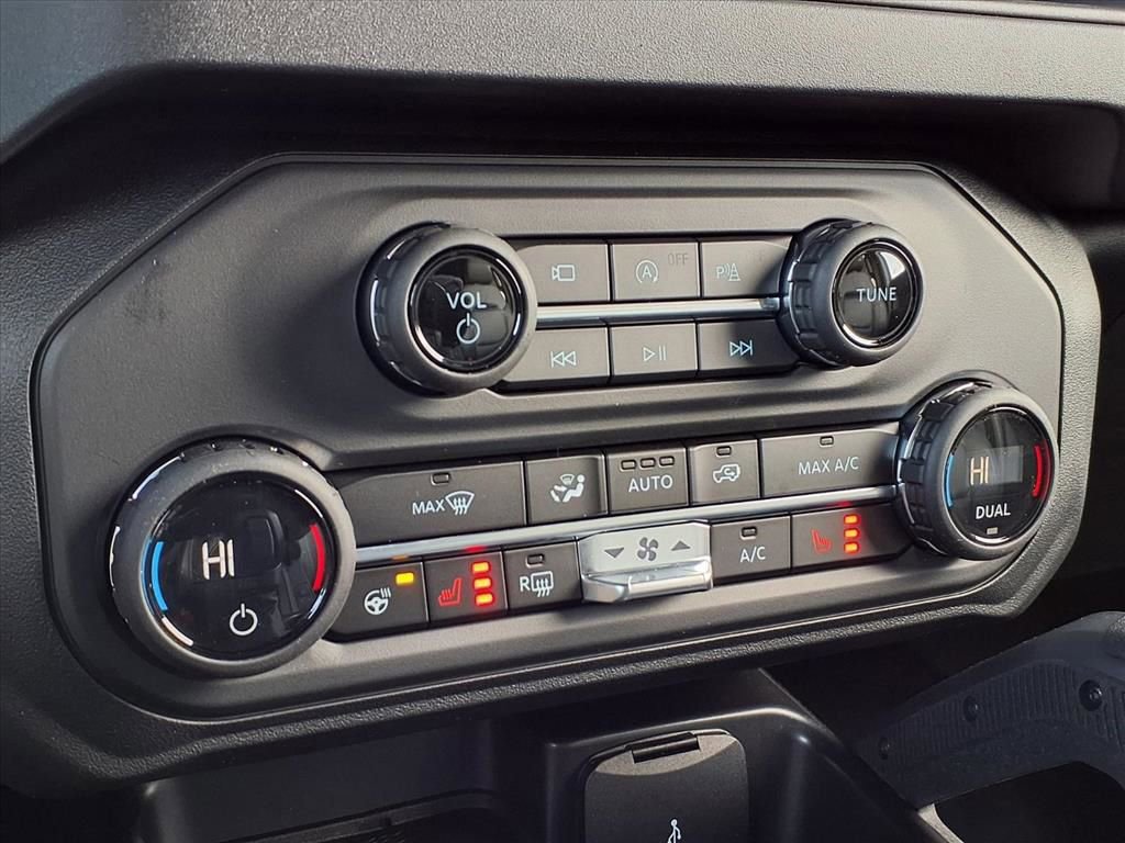 New 2025 Ford Bronco Badlands AWD/4WD image 8