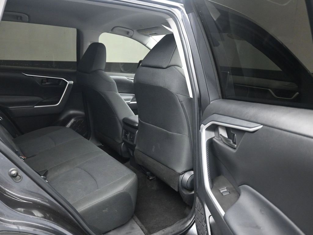 Used 2023 Toyota RAV4 LE image 12