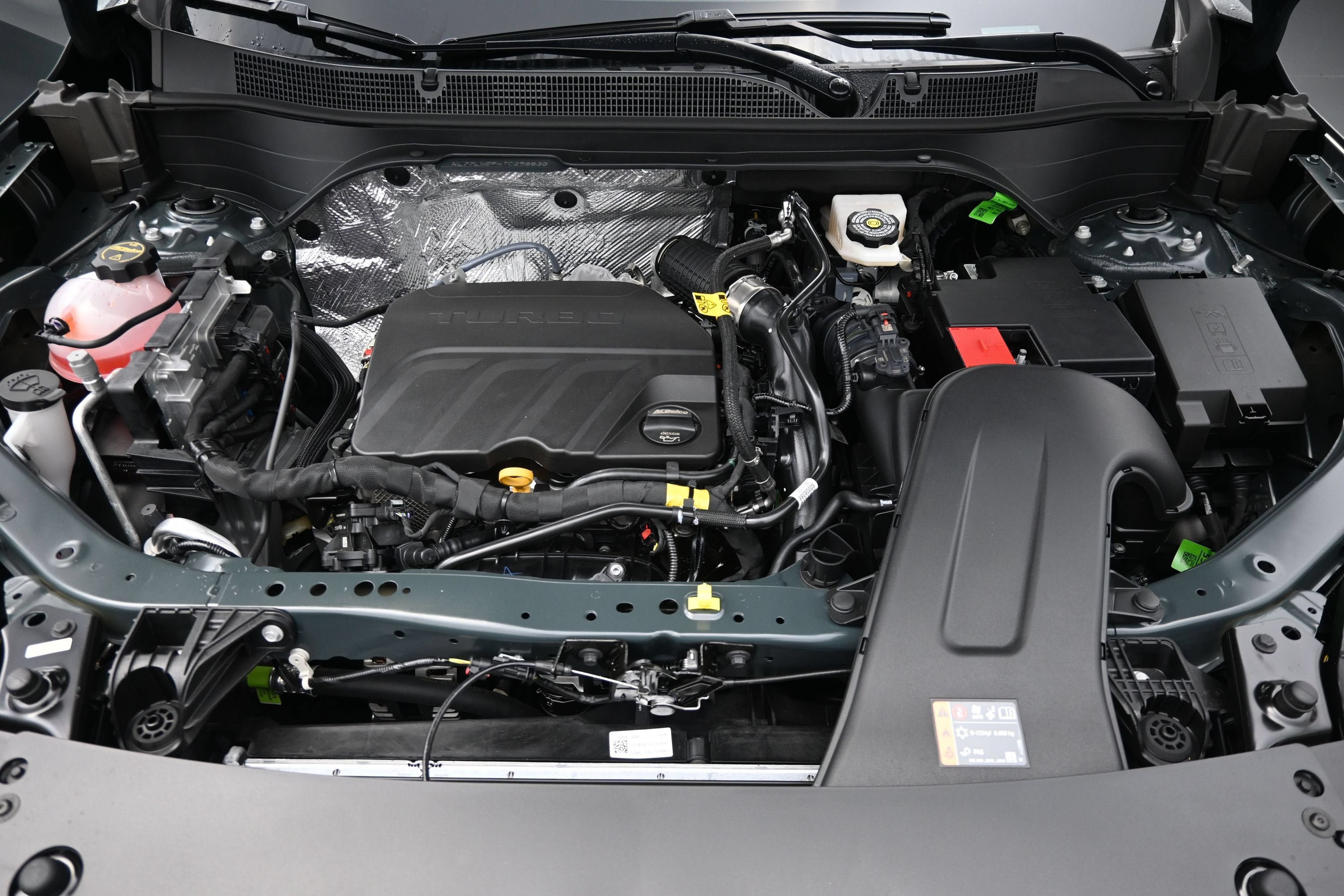 New 2026 Chevrolet Trax LT w/ Sunroof Package FWD image 34