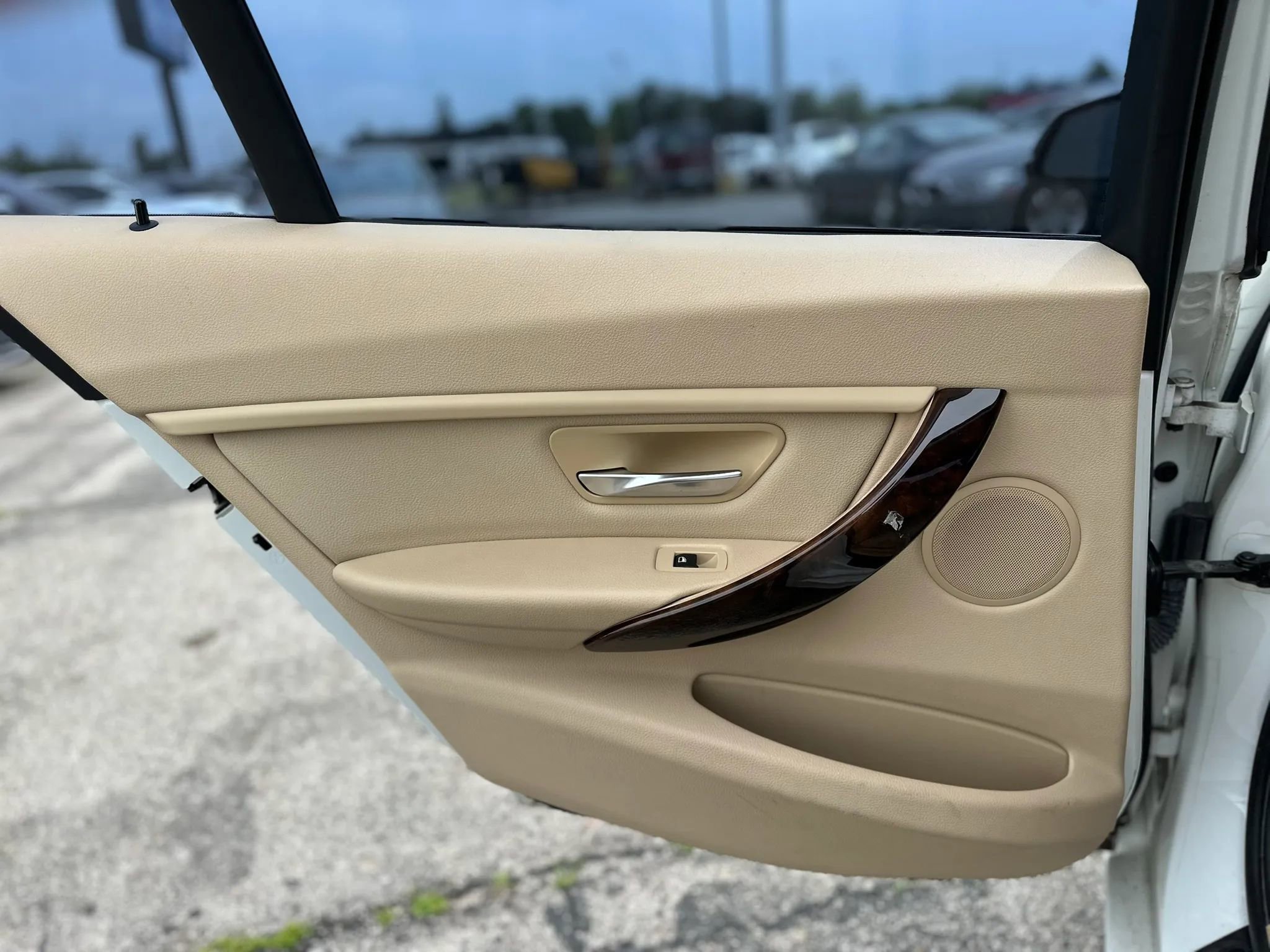 Used 2014 BMW 328i Sedan RWD image 21