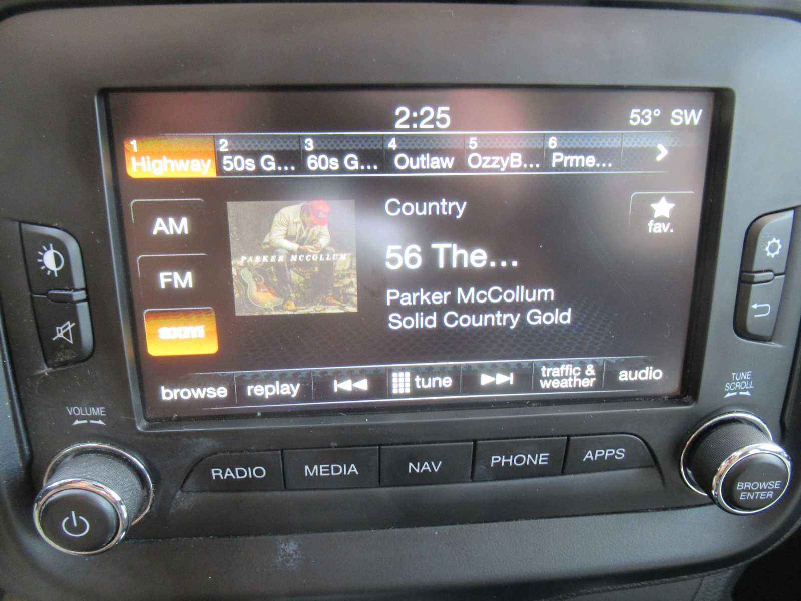 Used 2016 Jeep Renegade Latitude image 28