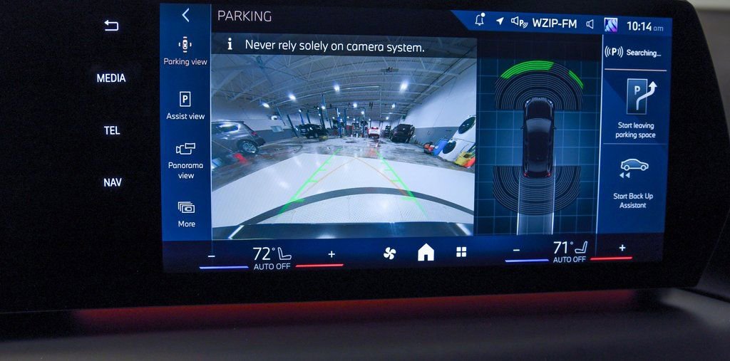 Used 2025 BMW 228i xDrive image 21