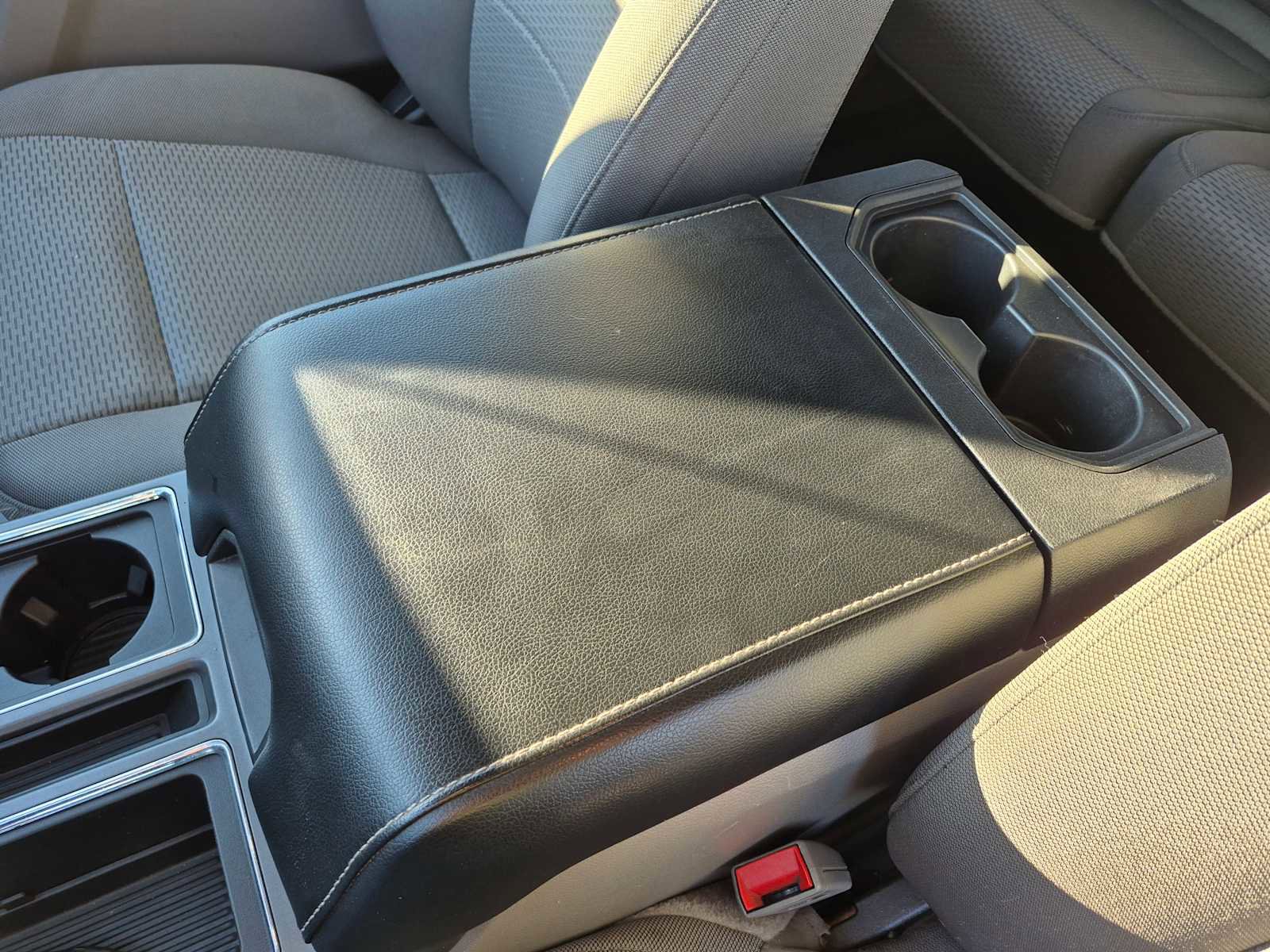 Used 2020 Ford F150 XLT w/ Heavy-Duty Payload Package image 21