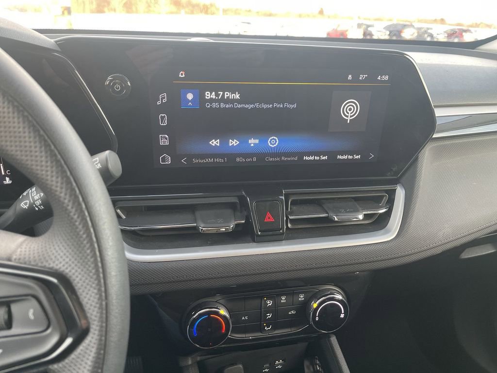 Used 2025 Chevrolet TrailBlazer LT image 26