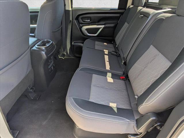 Used 2023 Nissan Titan SV w/ SV Convenience Package AWD/4WD image 17
