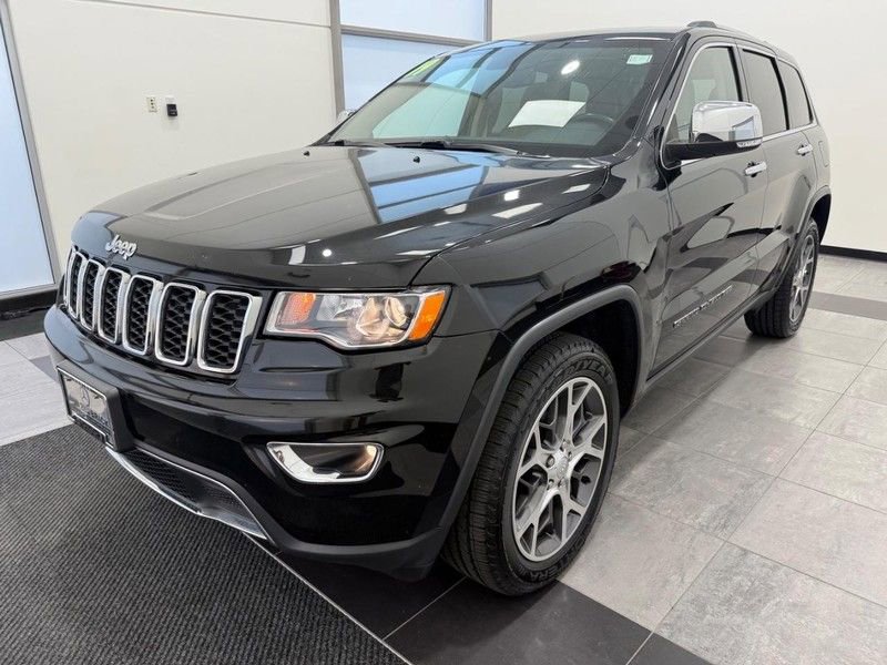 Used 2019 Jeep Grand Cherokee Limited w/ Trailer Tow Group IV AWD/4WD image 6