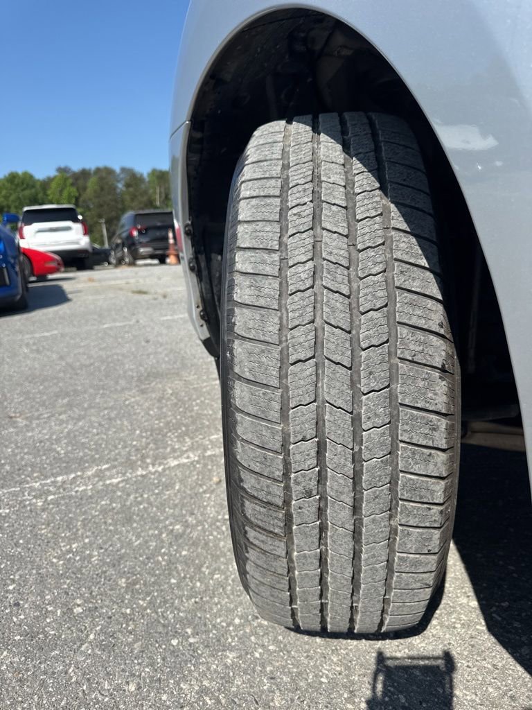 Used 2020 INFINITI QX60 Luxe w/ Essential Package AWD/4WD image 35