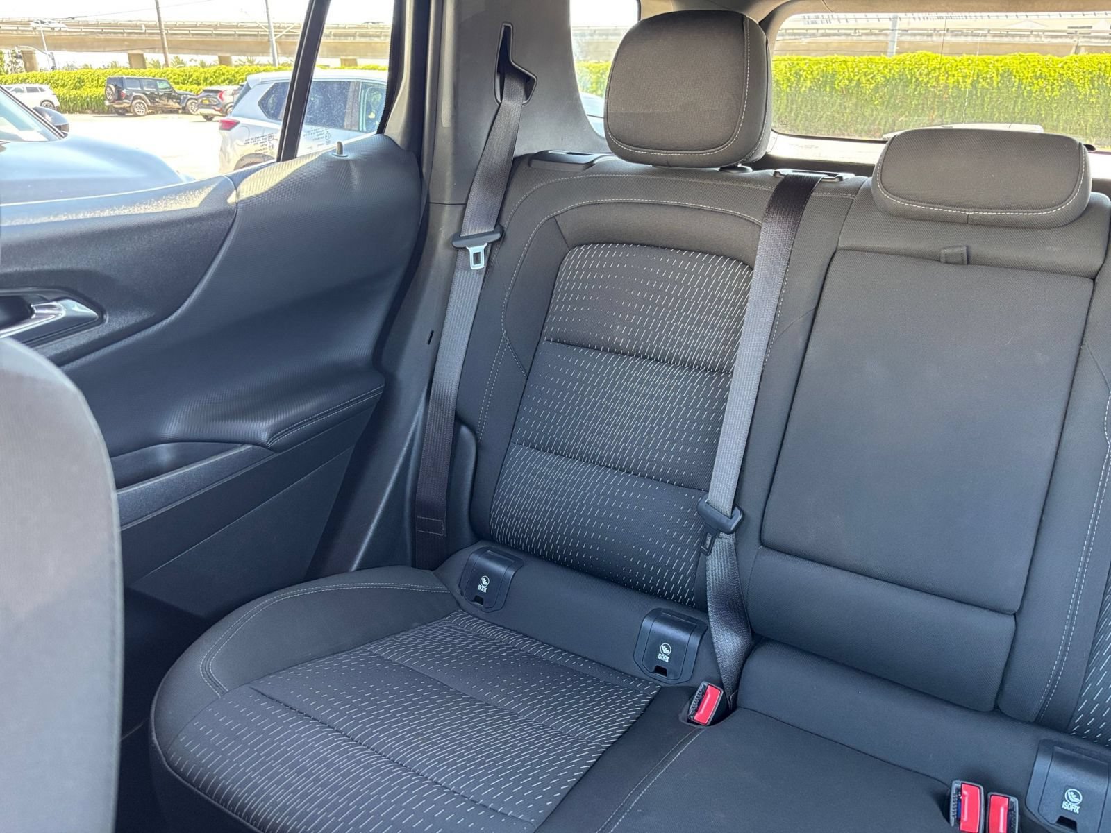 Used 2025 Chevrolet Equinox LT FWD image 39