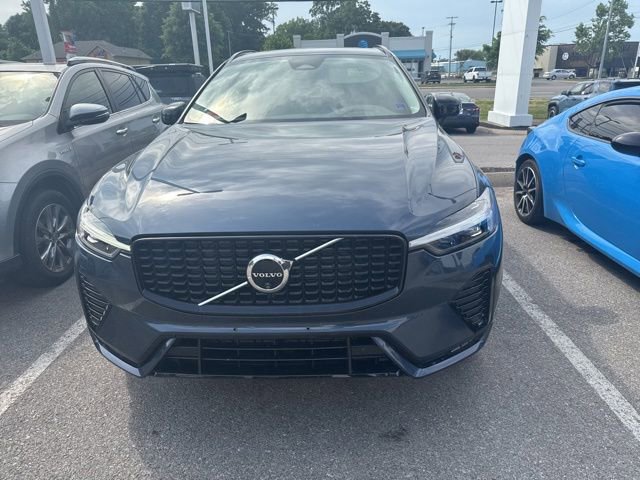 Used 2024 Volvo XC60 B5 Plus w/ Climate Package AWD/4WD image 2