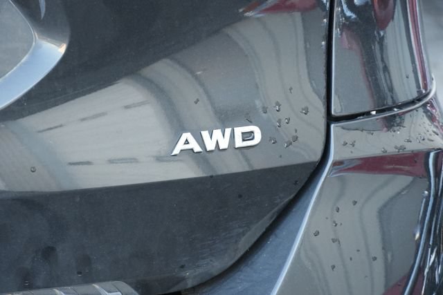 Used 2020 Nissan Rogue S AWD/4WD image 6