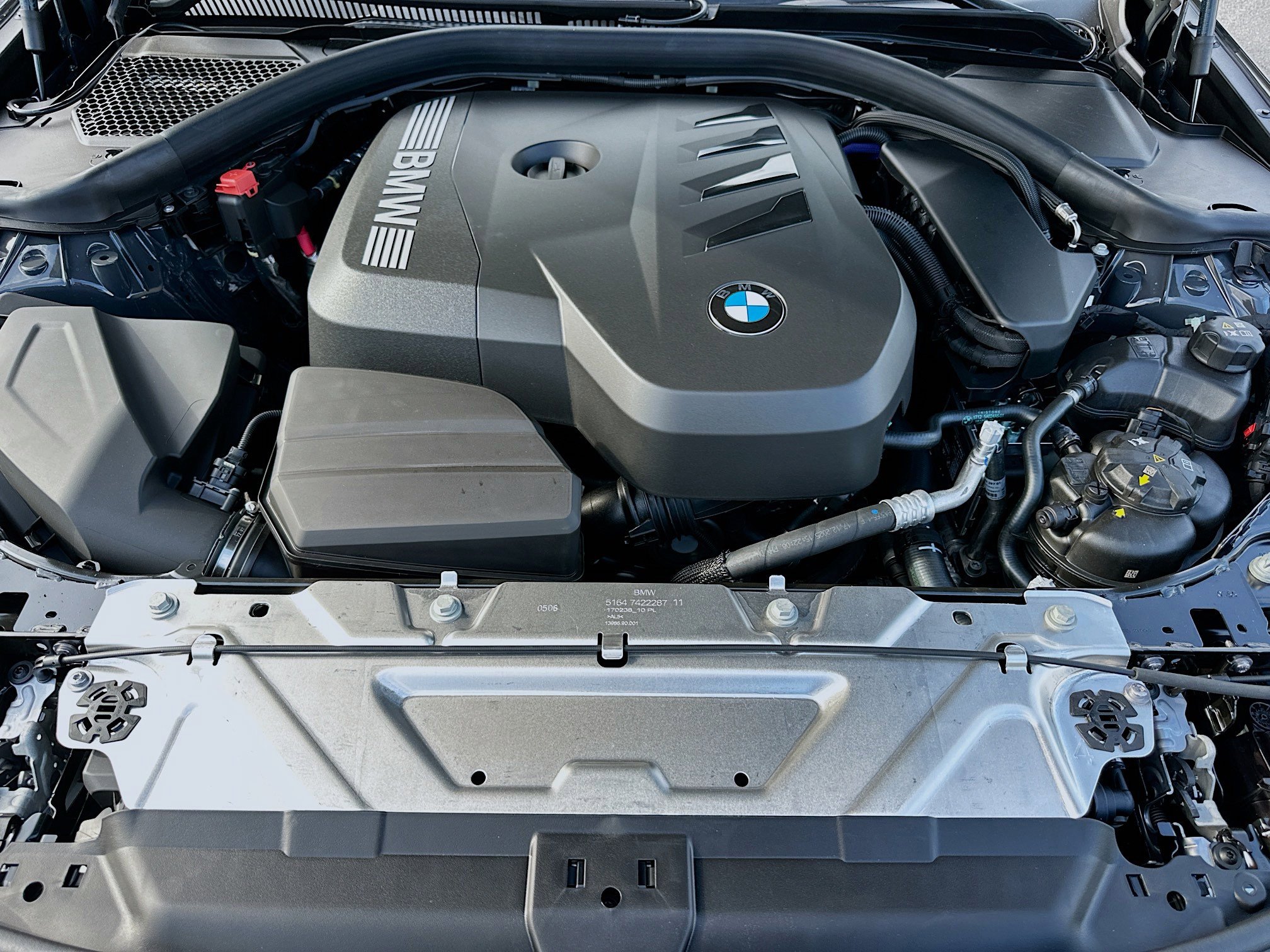 New 2026 BMW 330i Sedan w/ M Sport Package RWD image 25