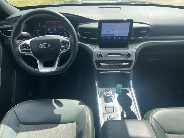 Used 2023 Ford Explorer Timberline image 3
