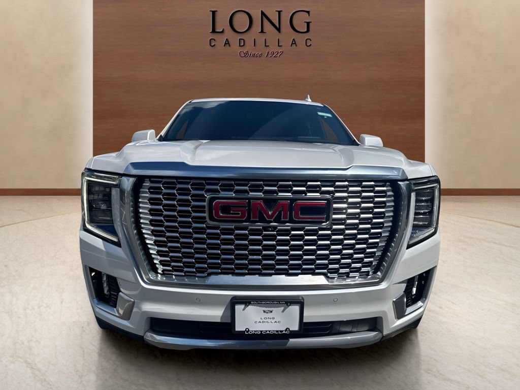 Used 2023 GMC Yukon Denali w/ LPO, Floor Liner Package AWD/4WD image 8