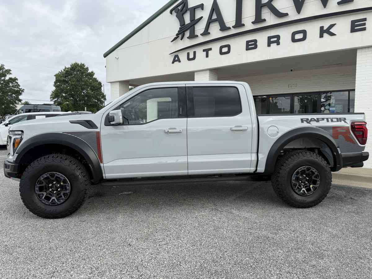 Used 2026 Ford F150 Raptor w/ Equipment Group 803A Raptor R AWD/4WD image 51