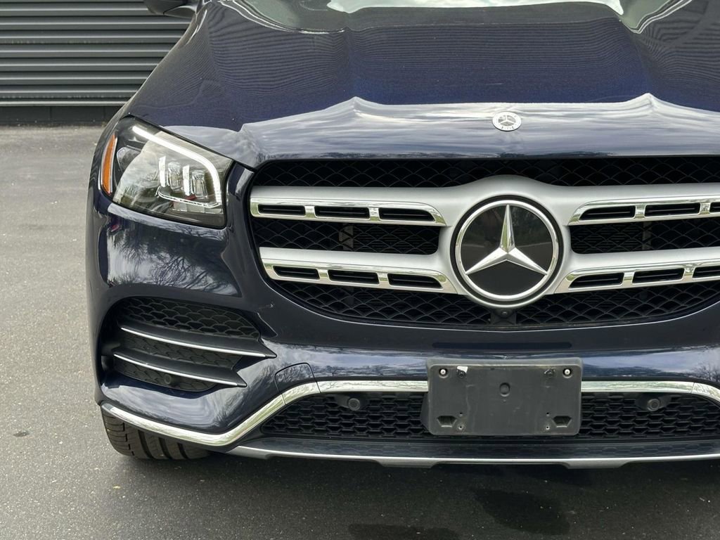 Used 2022 Mercedes-Benz GLS 450 4MATIC w/ AMG Line Exterior image 10