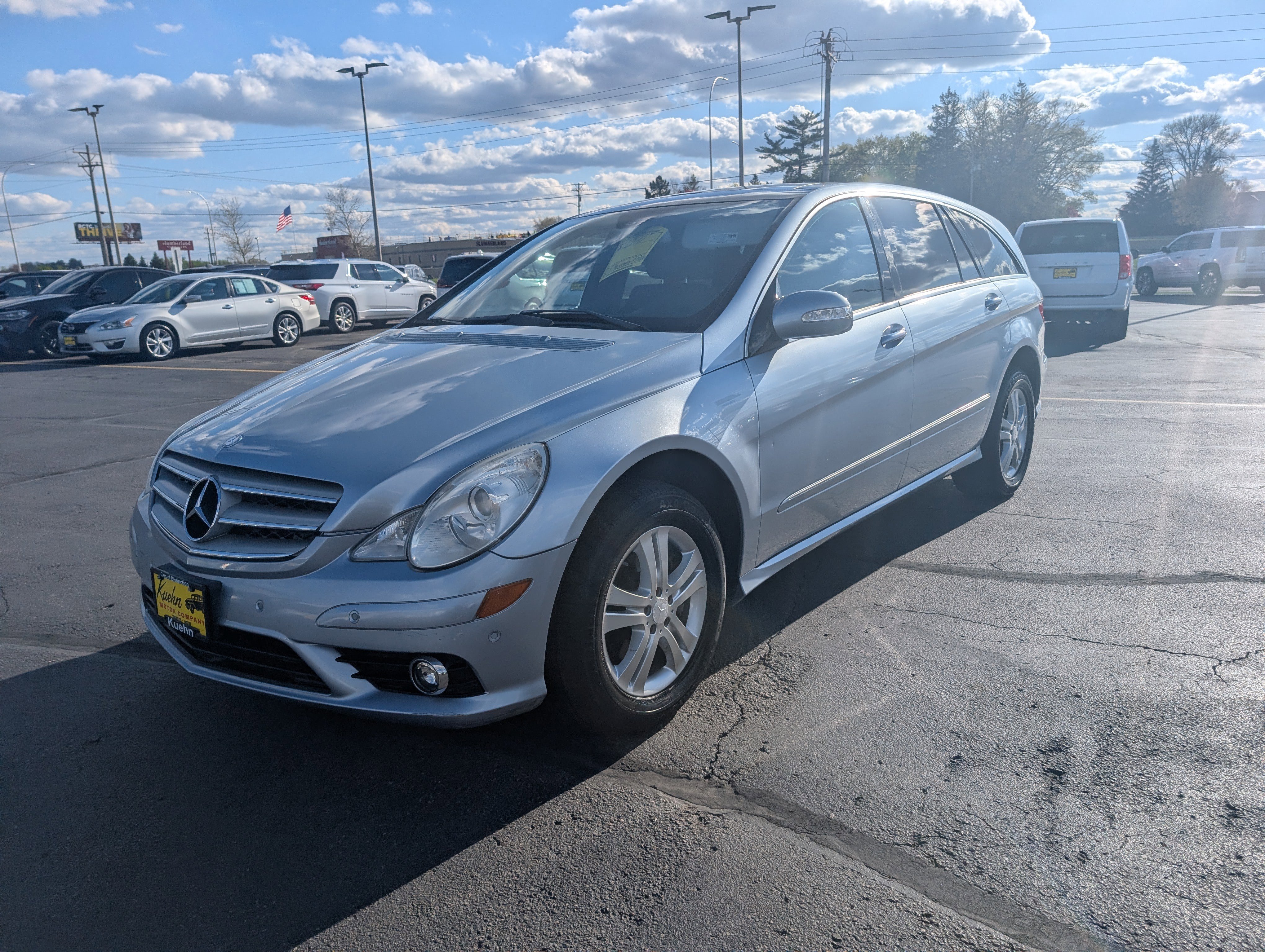 Used 2008 Mercedes-Benz R 350 4MATIC image 4