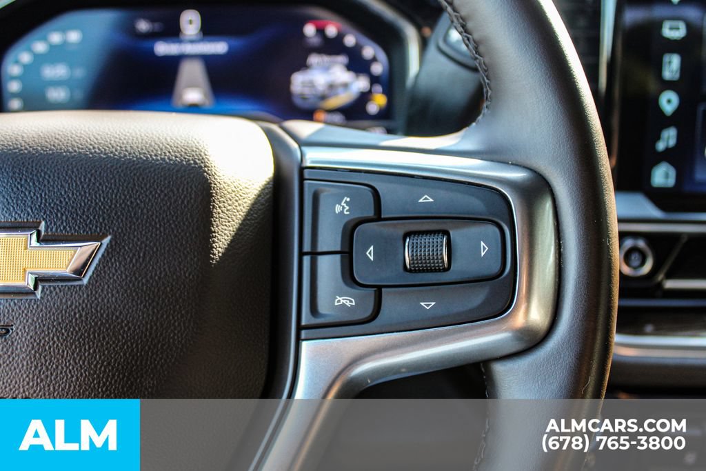 Used 2025 Chevrolet Silverado 3500 LT w/ Safety Package AWD/4WD image 26