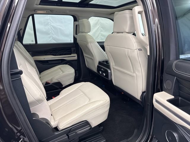 Used 2021 Ford Expedition Max Platinum image 28