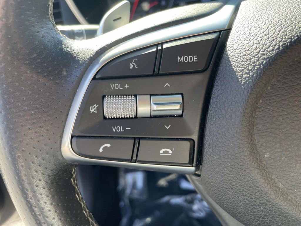 Used 2020 Genesis G70 2.0T RWD image 20