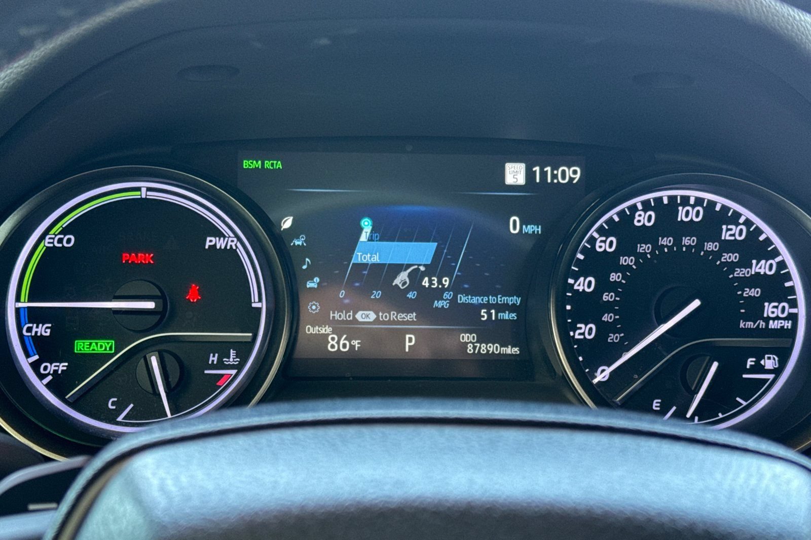 Certified 2022 Toyota Camry XSE w/ Navigation Upgrade Package FWD image 32