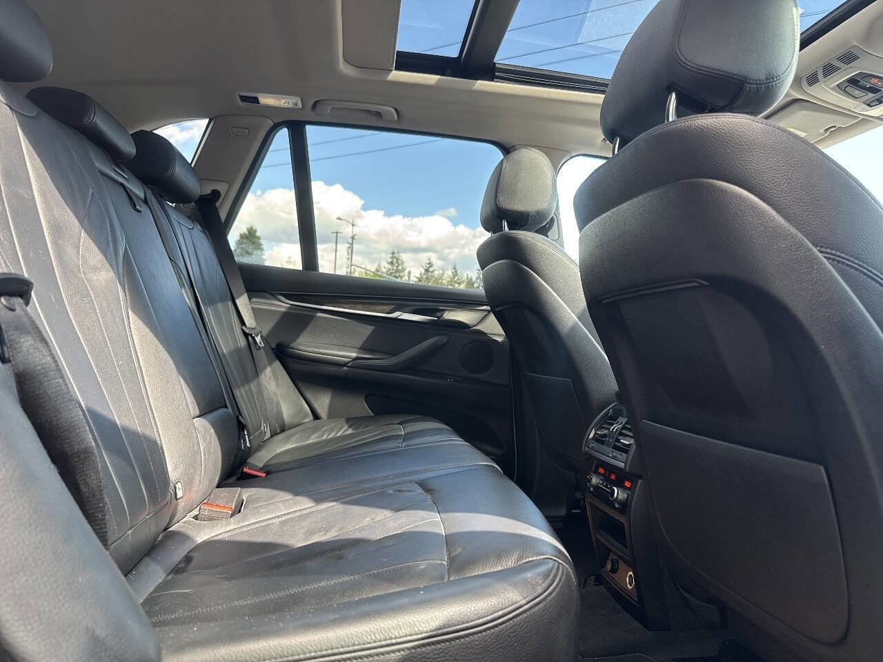 Used 2015 BMW X5 xDrive35i image 21