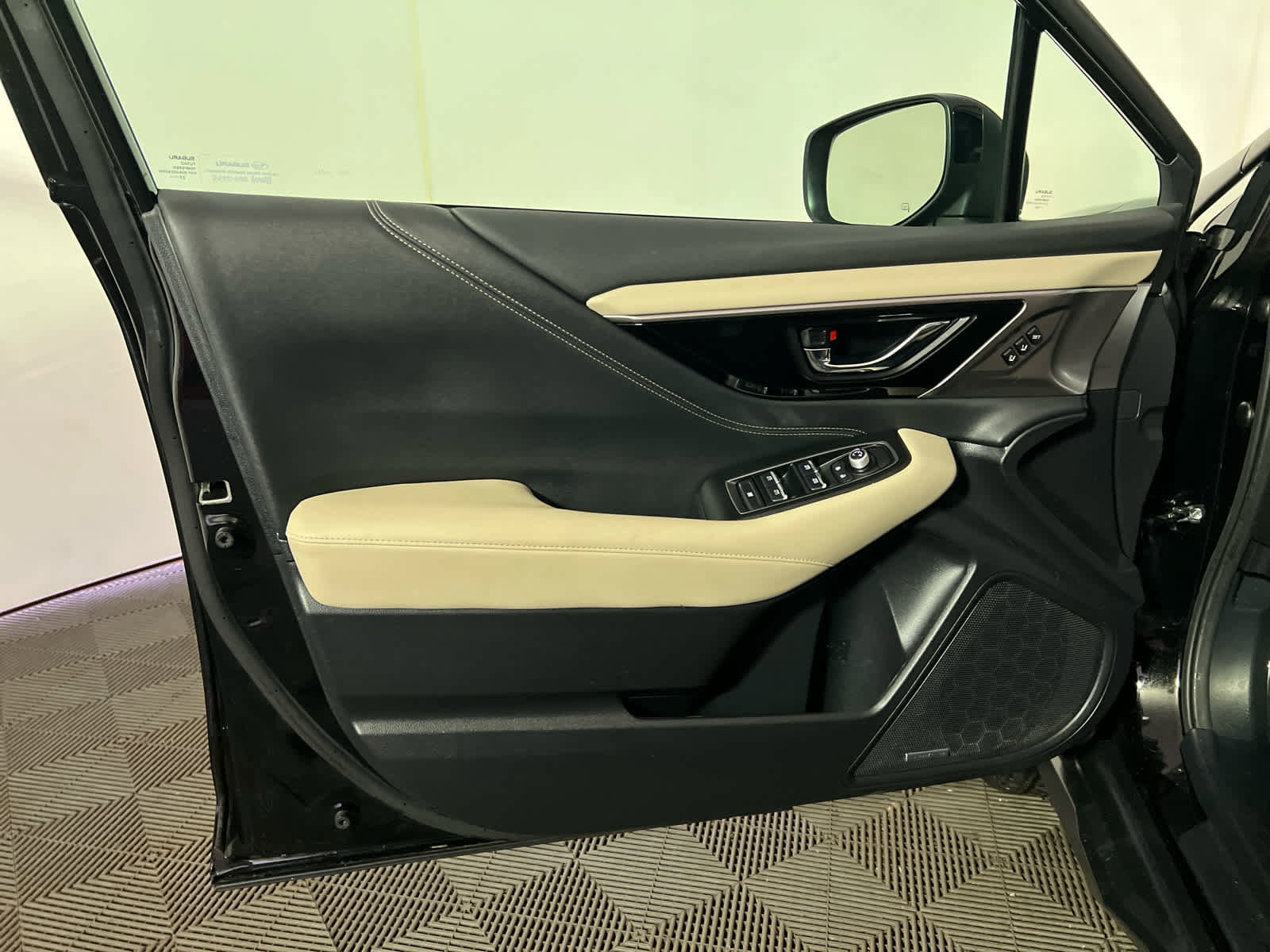 Used 2024 Subaru Outback Limited image 20