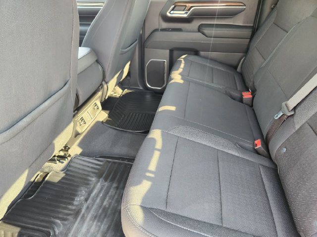 Used 2024 Chevrolet Silverado 1500 LT RWD image 30
