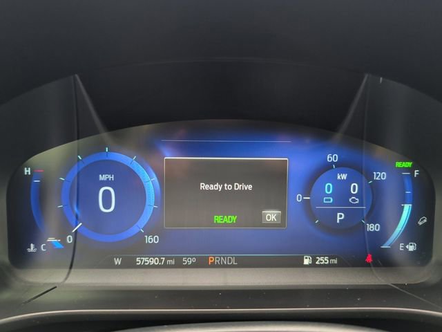 Used 2020 Ford Escape Titanium image 17