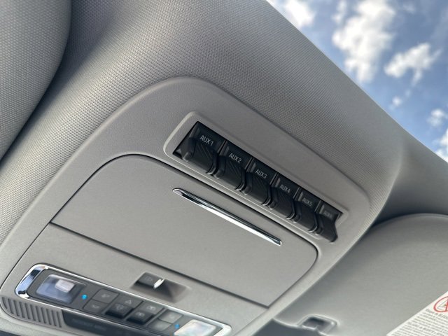 New 2025 Ford F250 Lariat w/ Lariat Ultimate Package image 36