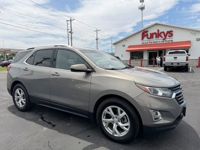 Used 2018 Chevrolet Equinox LT FWD image 1