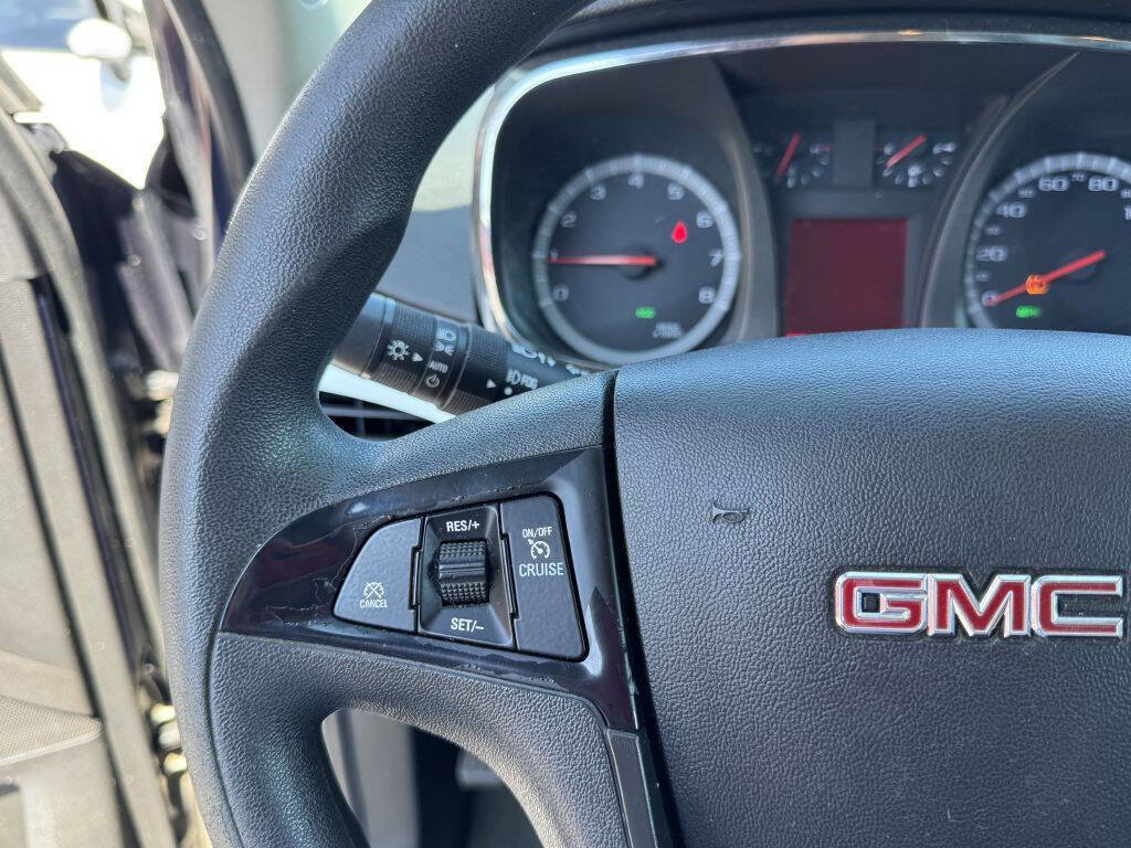 Used 2015 GMC Terrain SLE image 15