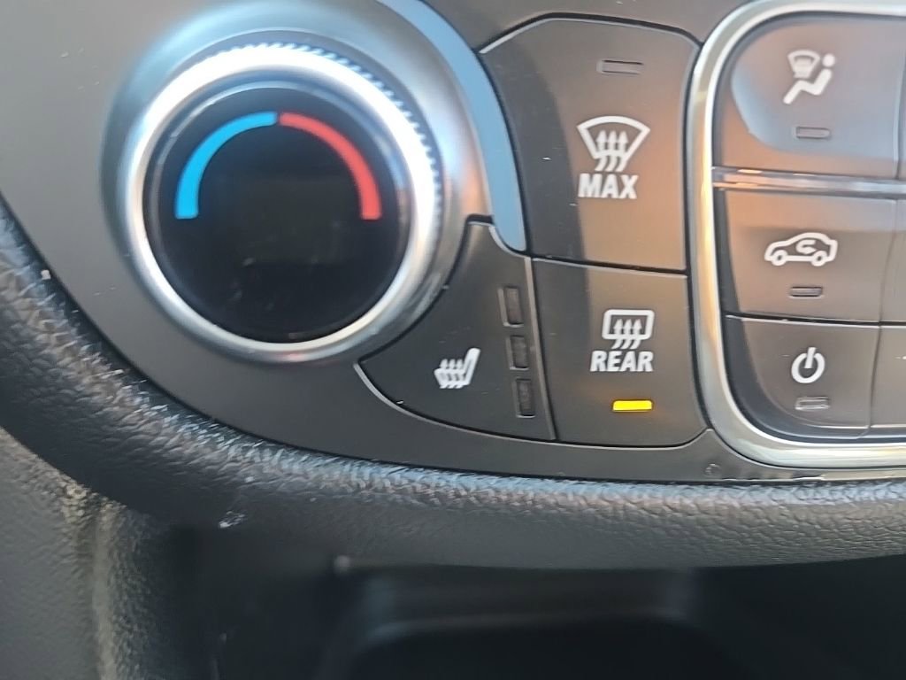 Used 2019 Chevrolet Equinox LT image 19