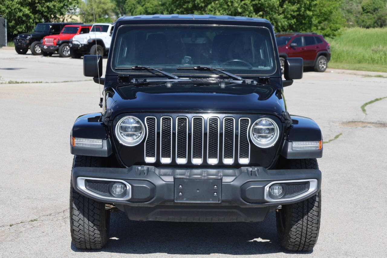 Used 2018 Jeep Wrangler Unlimited Sahara image 5