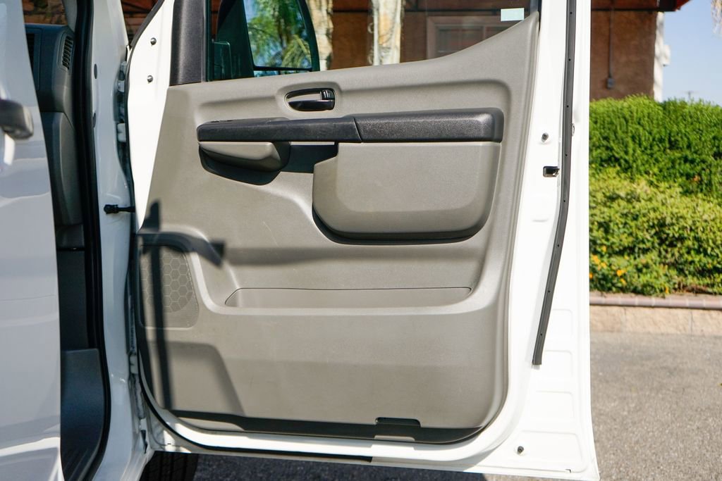 Used 2020 Nissan NV 2500 SV w/ Navigation Package image 36