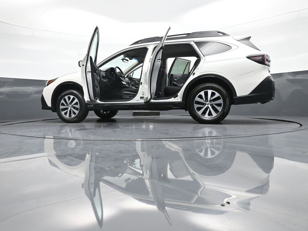 Used 2022 Subaru Outback Premium image 48