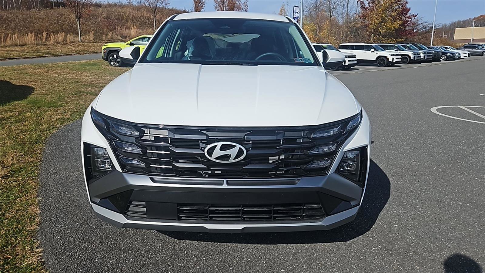 New 2026 Hyundai Tucson SE AWD/4WD image 2