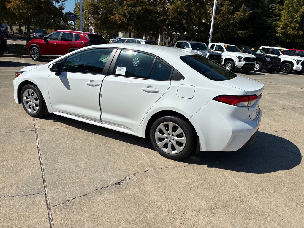 New 2026 Toyota Corolla LE image 3
