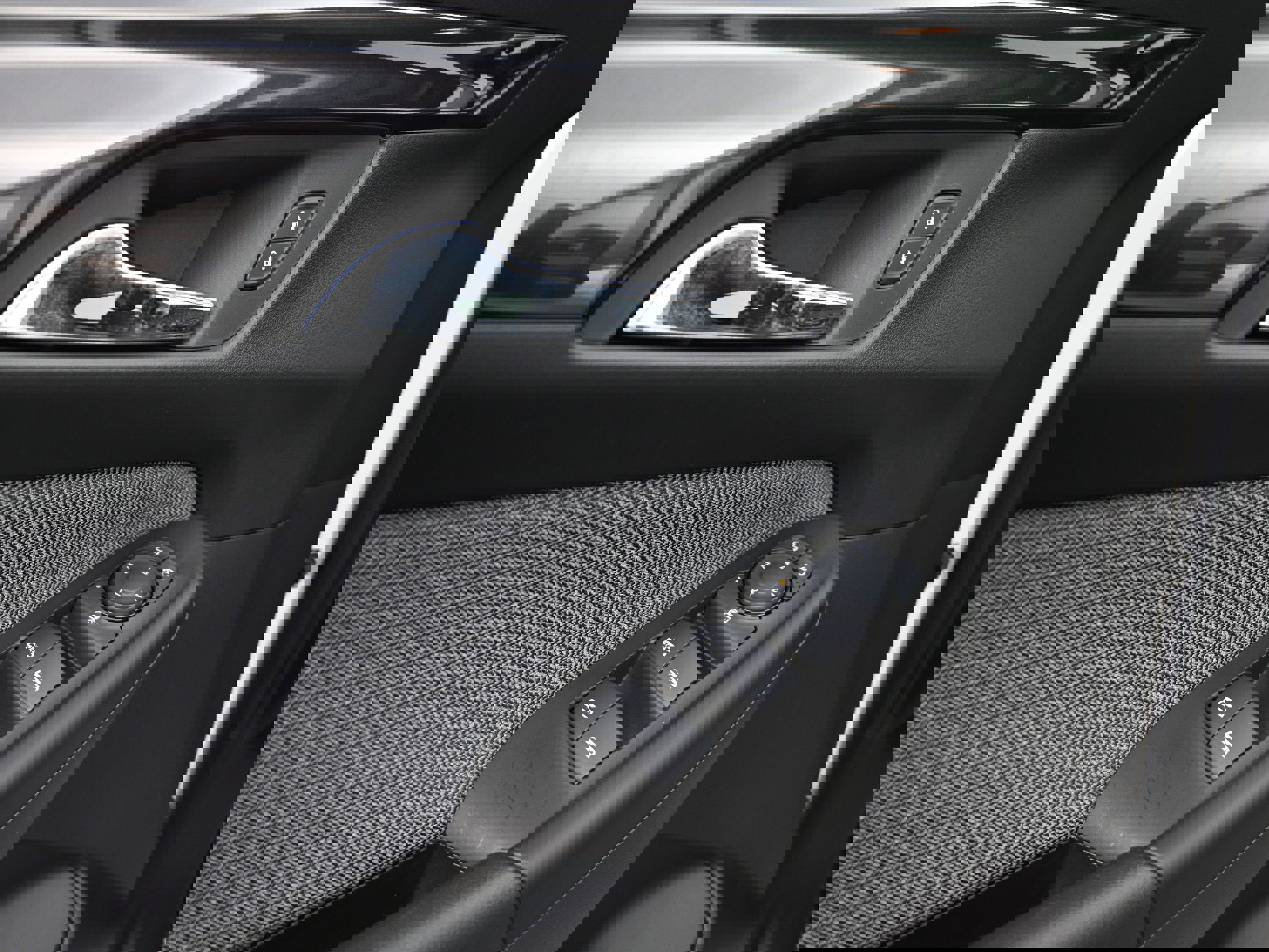 Certified 2026 Chevrolet TrailBlazer LT w/ Driver Confidence Package image 21