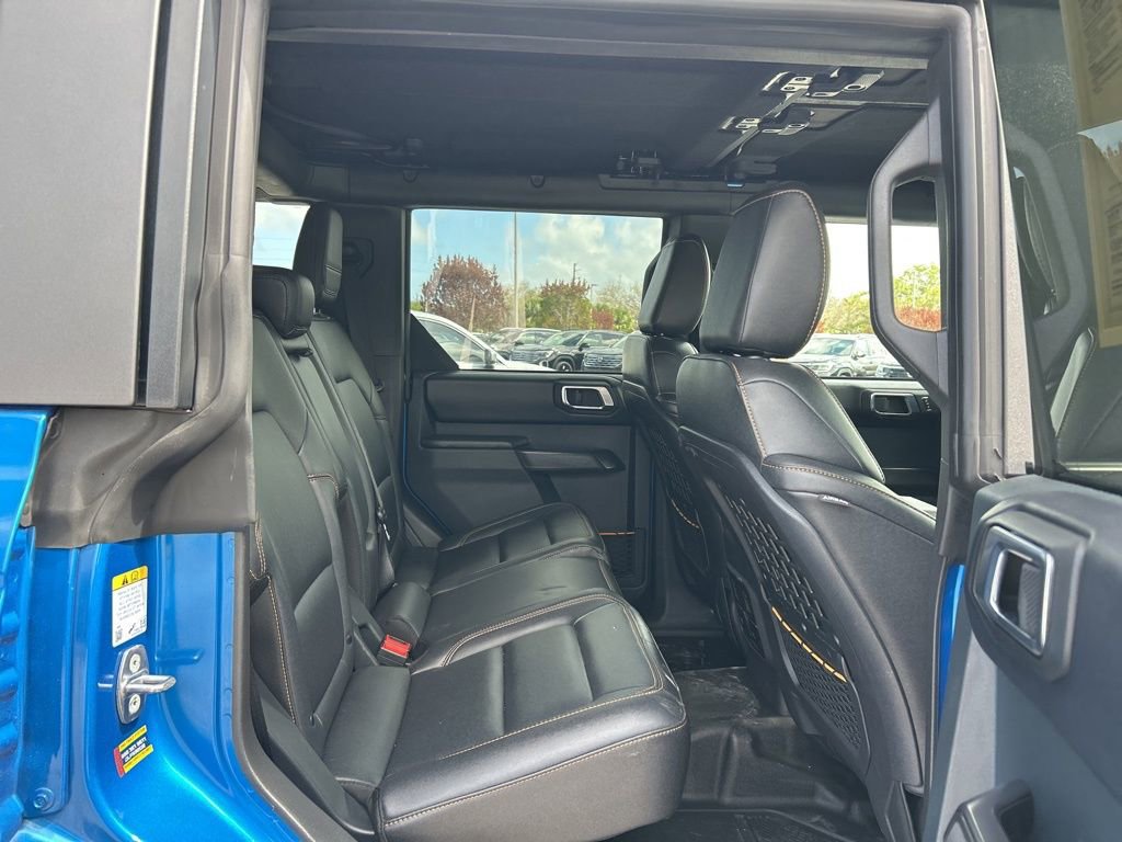 Used 2024 Ford Bronco Badlands image 43