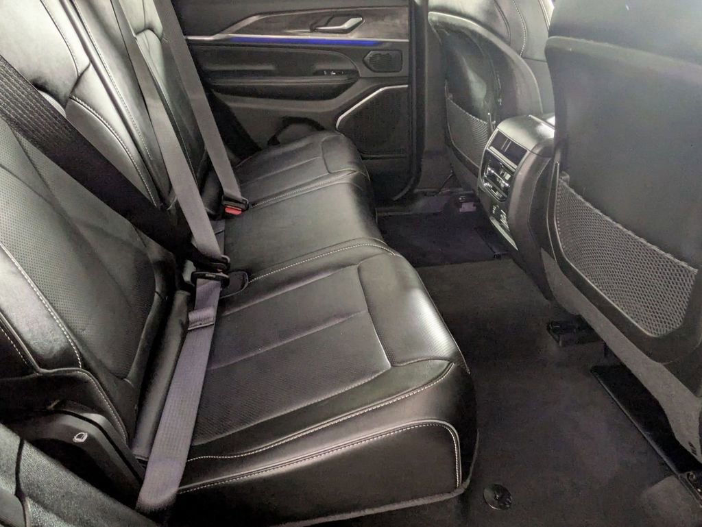 Certified 2023 Jeep Grand Cherokee Overland image 25