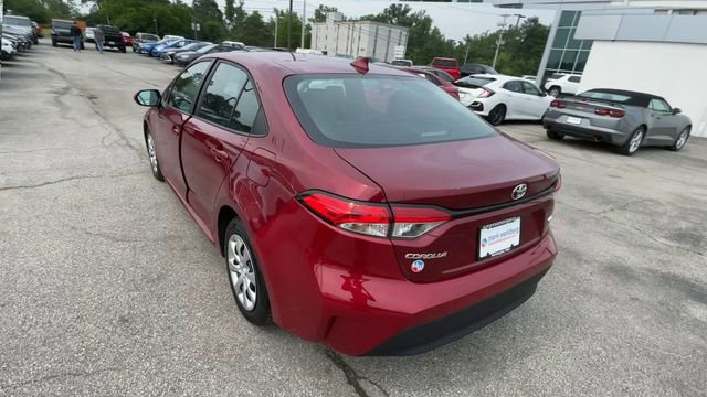 Used 2024 Toyota Corolla LE FWD image 8