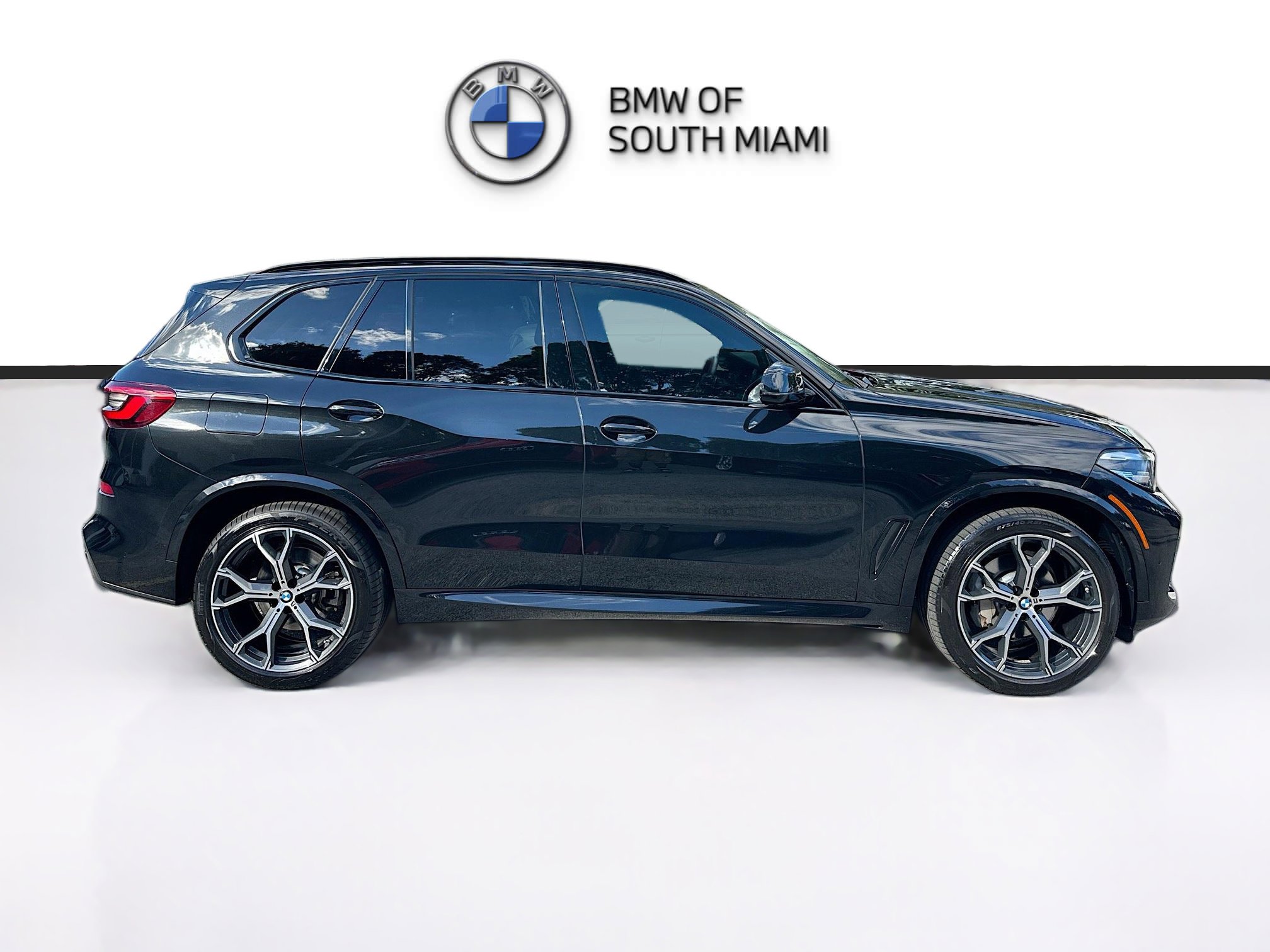Certified 2023 BMW X5 sDrive40i w/ M Sport Package image 8