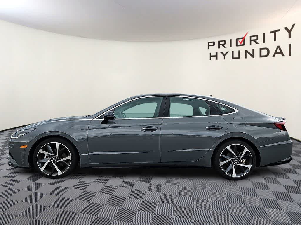 Used 2022 Hyundai Sonata SEL Plus w/ Preferred Accessory Package FWD image 7