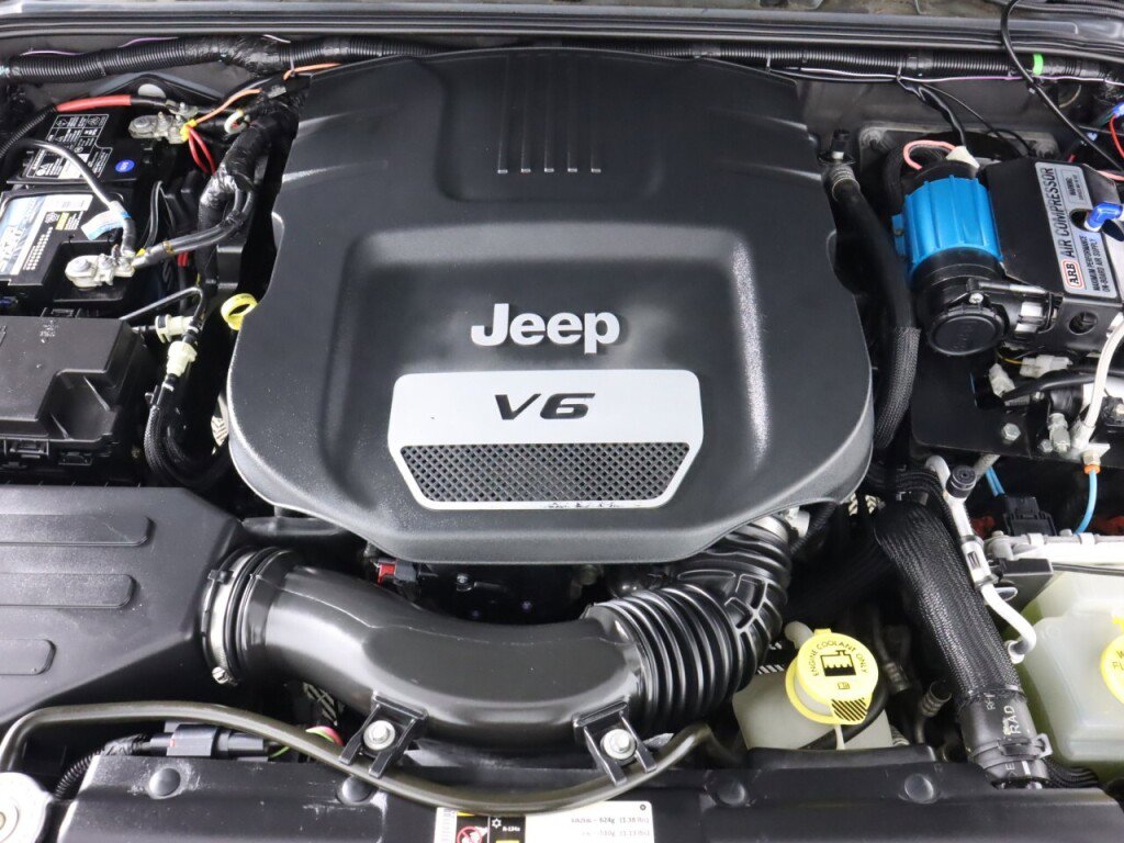 Used 2014 Jeep Wrangler Unlimited Sport w/ Quick Order Package 24S image 38