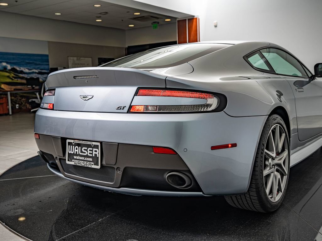 Used 2015 Aston Martin V8 Vantage GT RWD image 16