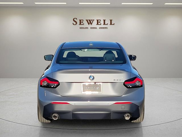 New 2026 BMW 230i Coupe w/ Convenience Package RWD image 4