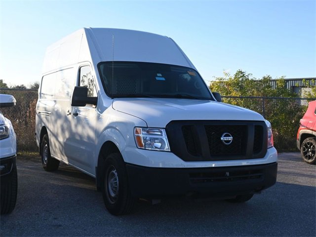Used 2020 Nissan NV 2500 S image 2
