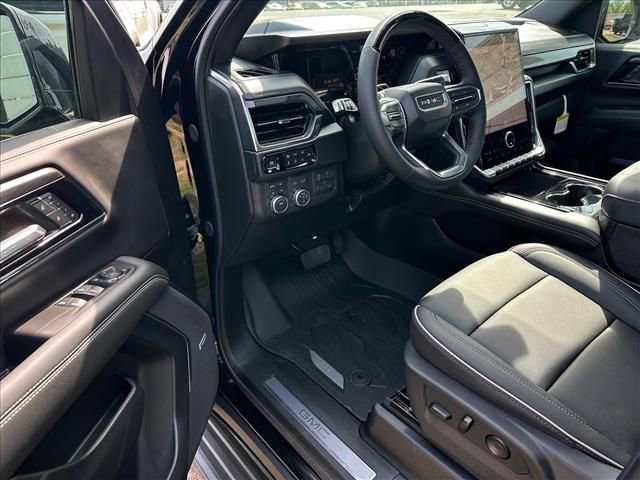 New 2026 GMC Yukon Elevation w/ Elevation Premium Package AWD/4WD image 18