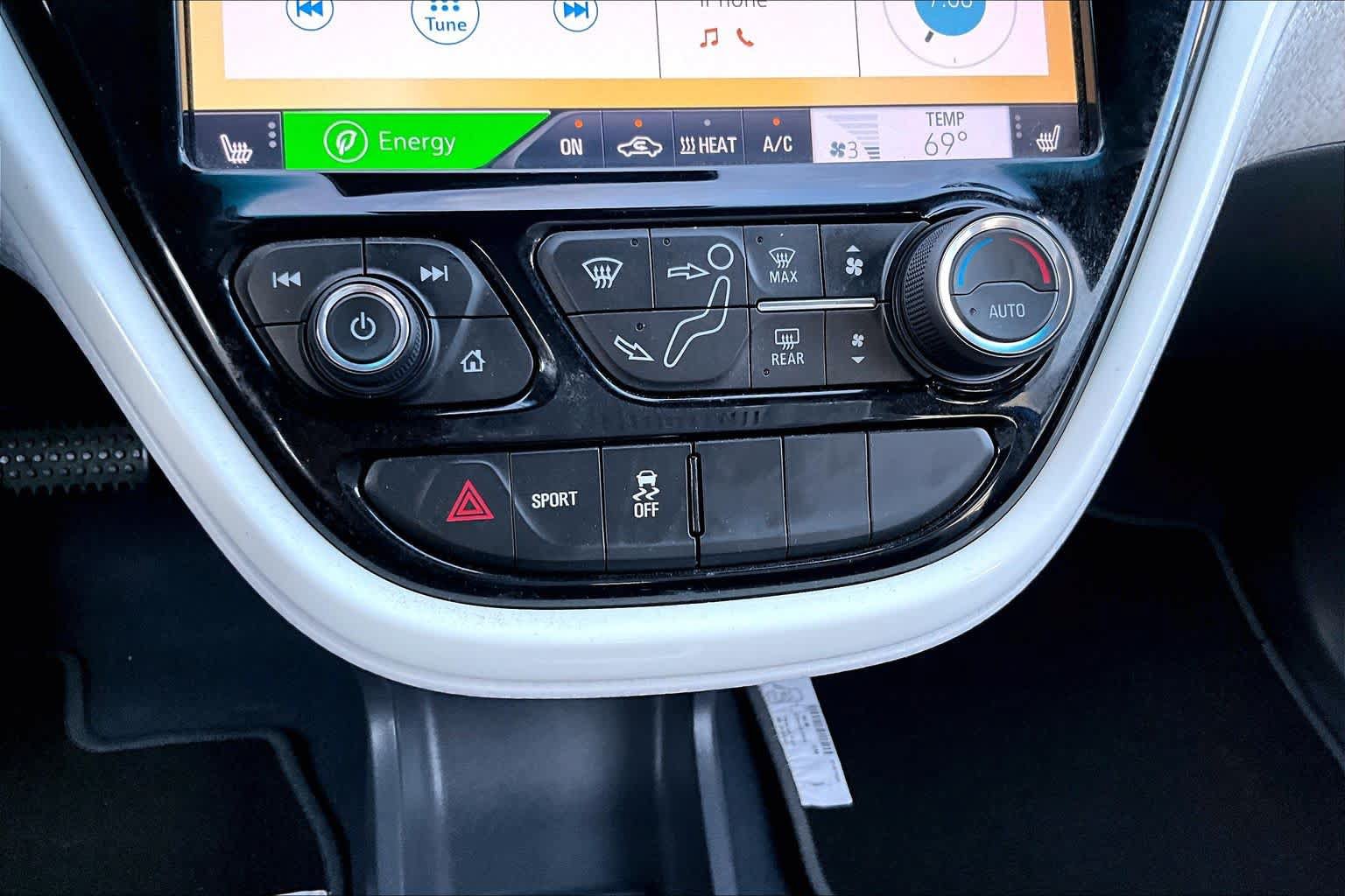 Used 2019 Chevrolet Bolt LT FWD image 30